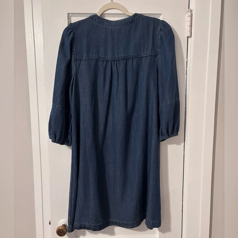 LOFT - MEDIUM - JEAN DRESS - NWOT - This piece was only tried on once! - Picture 5 of 9